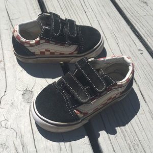 Boys Velcro Vans Size 6 Boys Sneakers